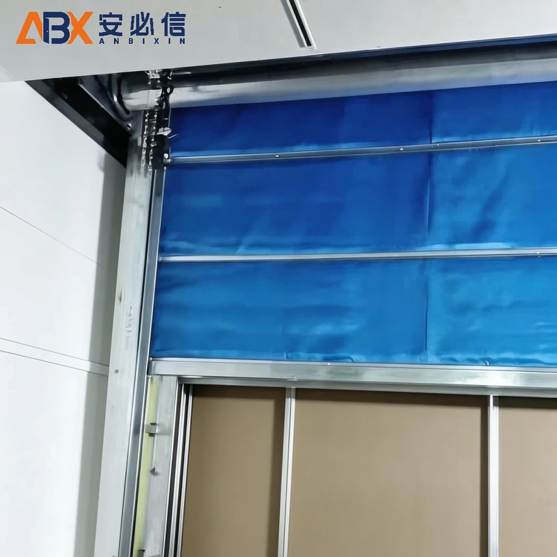 丽江背带门